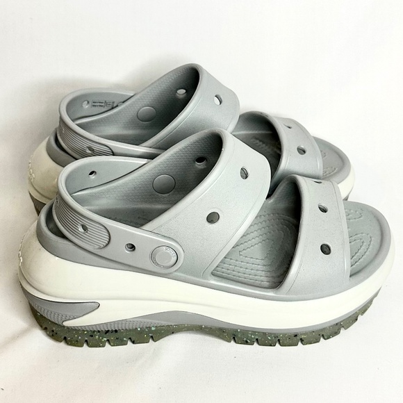 Crocs Classic Mega Crush Sandal - Picture 4 of 7